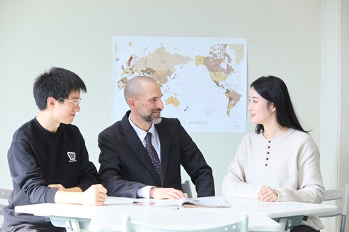 早稲田外語専門学校 授業の様子