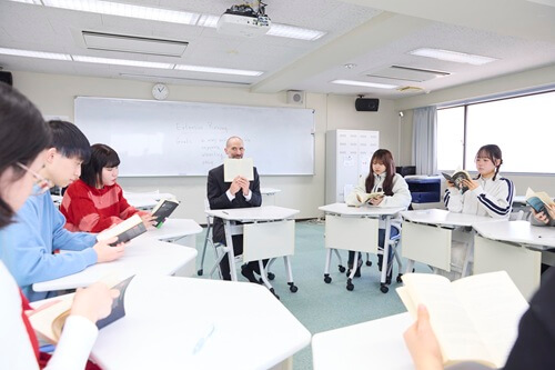 早稲田外語専門学校 授業の様子